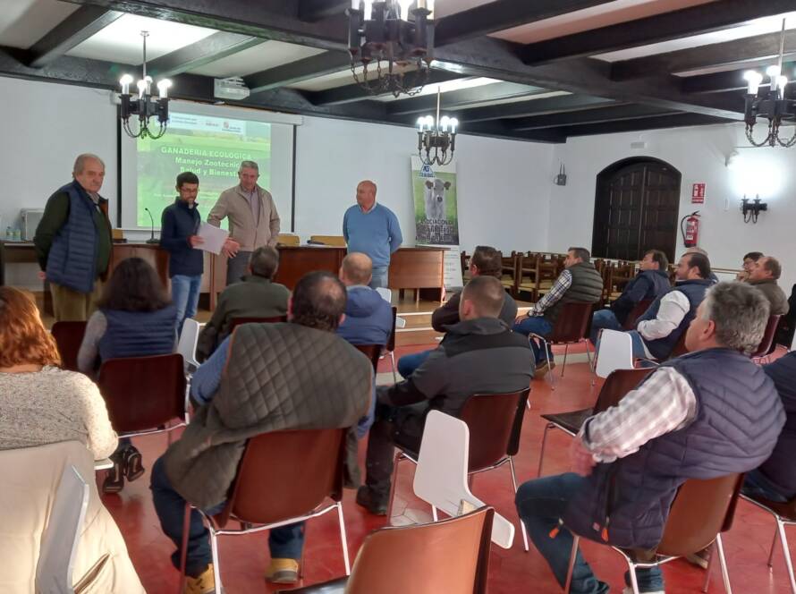 Imagen del curso de ganadería ecológica y la dehesa