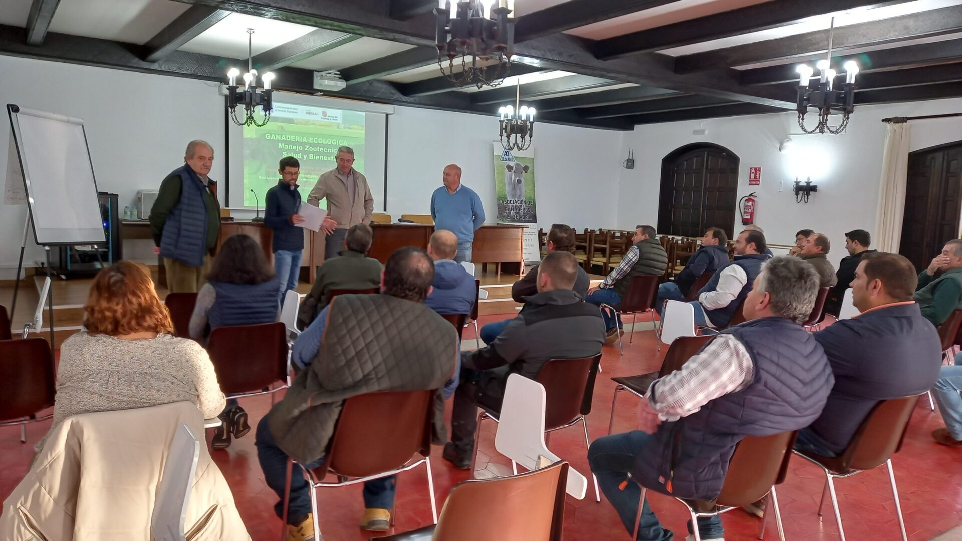 Imagen del curso de ganadería ecológica y la dehesa